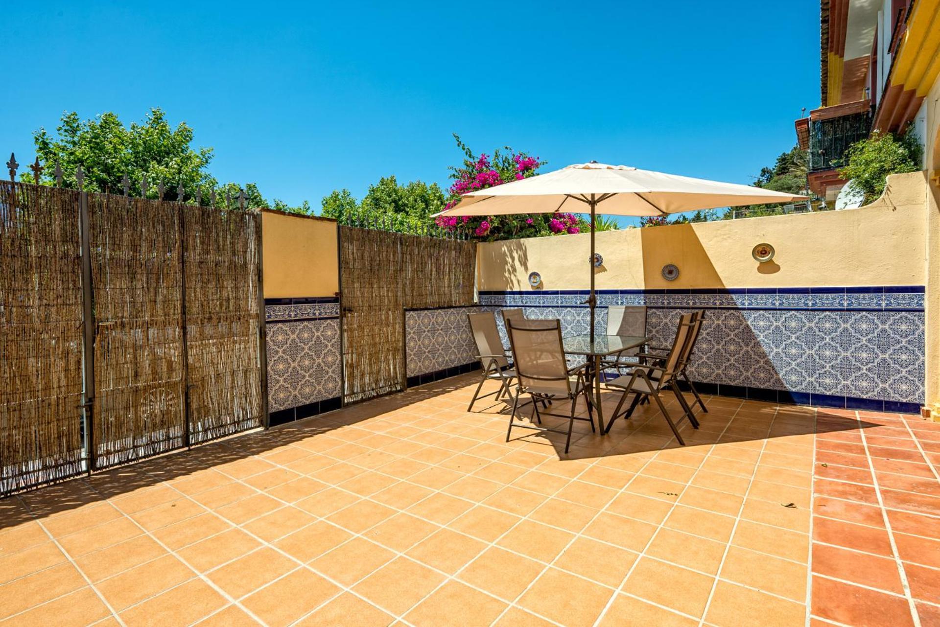 Castillo Sohail Townhouse Near The Beach By Costarentals - Ref 101 Fuengirola Kültér fotó